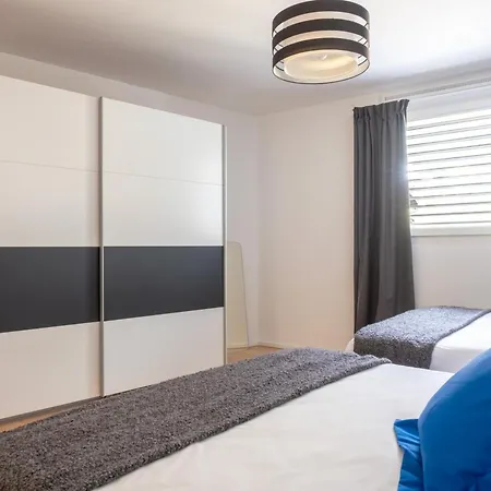 Gem By The With Wi-fi, Netflix Apartment